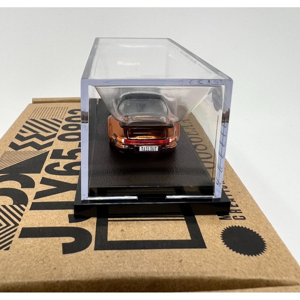 Hot Wheels RLC Exclusive 1988 Porsche 911 Turbo 3.3 Targa BRONZE IN HAND - Picture 8 of 10